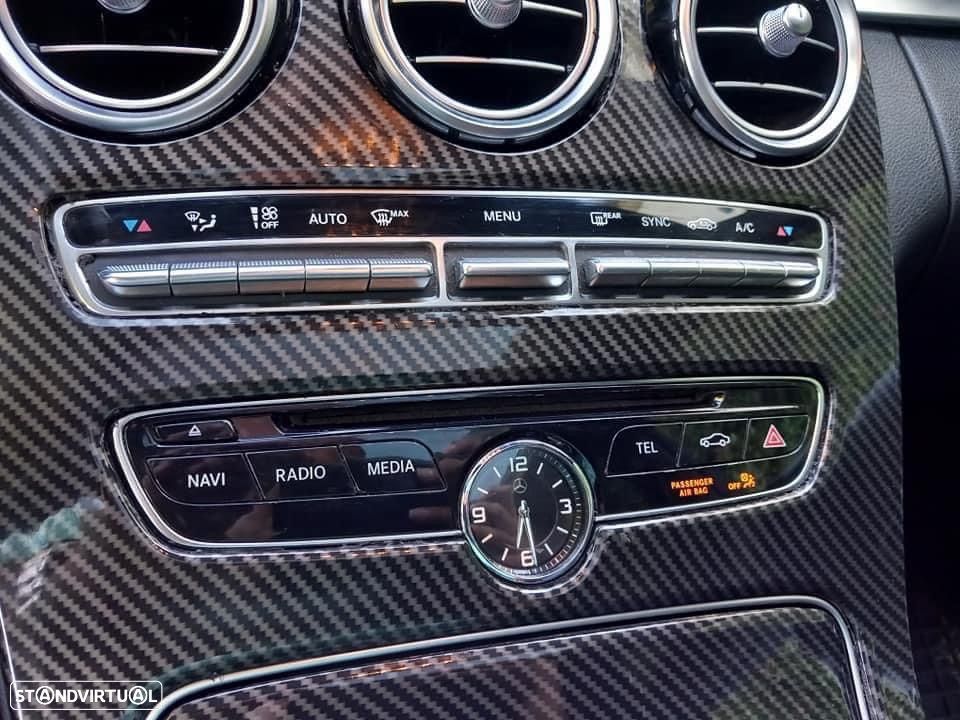 Mercedes-Benz C 300 BlueTEC Hybrid AMG Line - 12