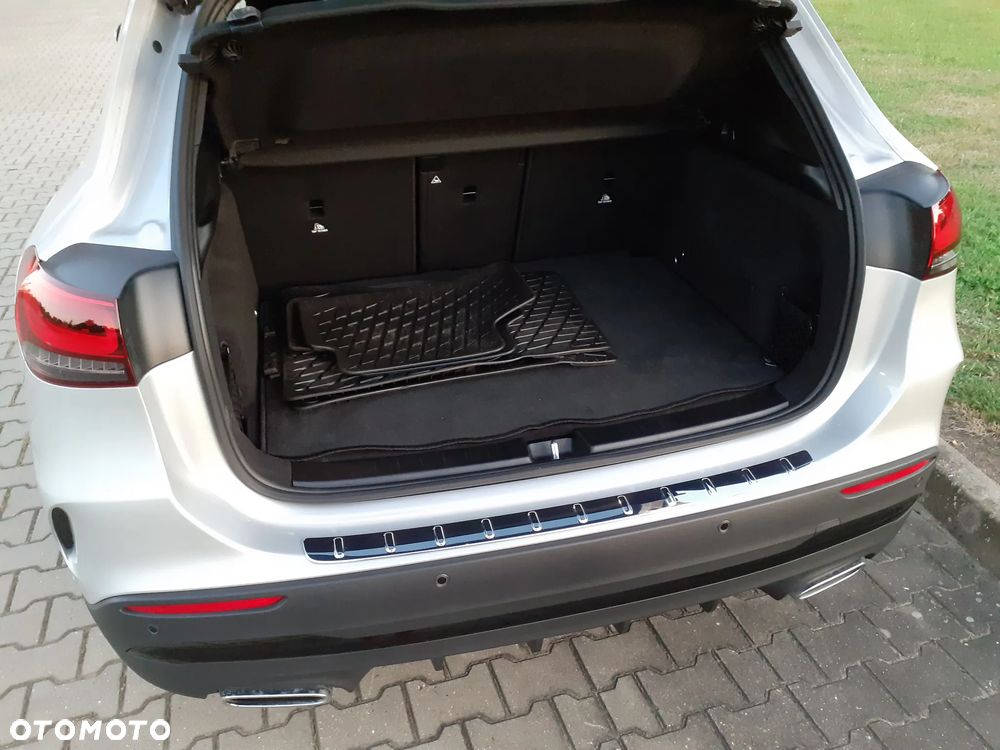 Mercedes-Benz GLA 200 AMG Line - 6