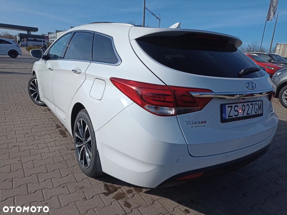 Hyundai i40 1.7 CRDi BlueDrive Premium - 9
