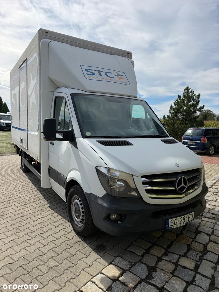 Mercedes-Benz Sprinter - 1