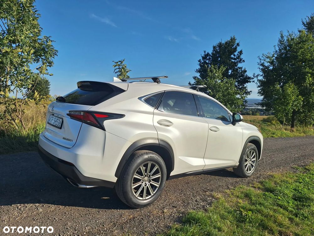 Lexus NX 200t Comfort AWD - 1