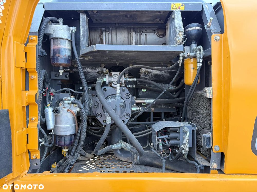 Case CX 210 C, 800mm track - 12