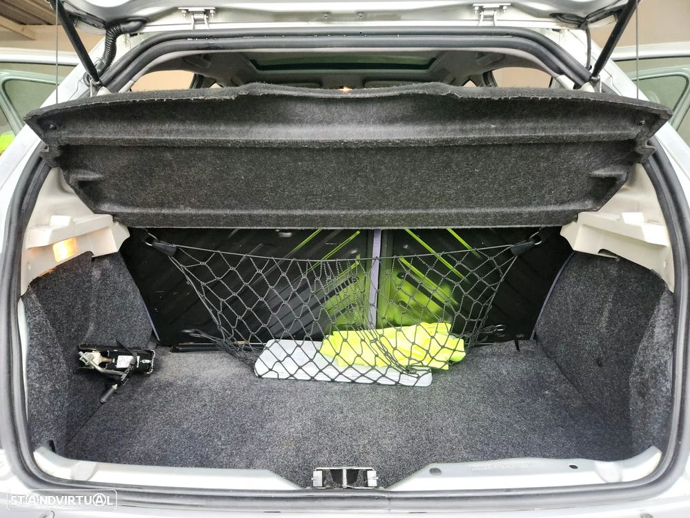 Peugeot 206 1.4 16V Black & Silver - 14