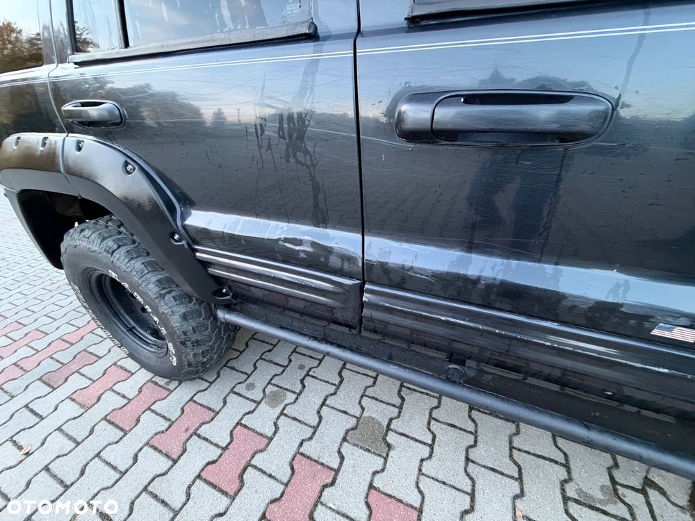 Jeep Grand Cherokee 4.7 Limited - 32