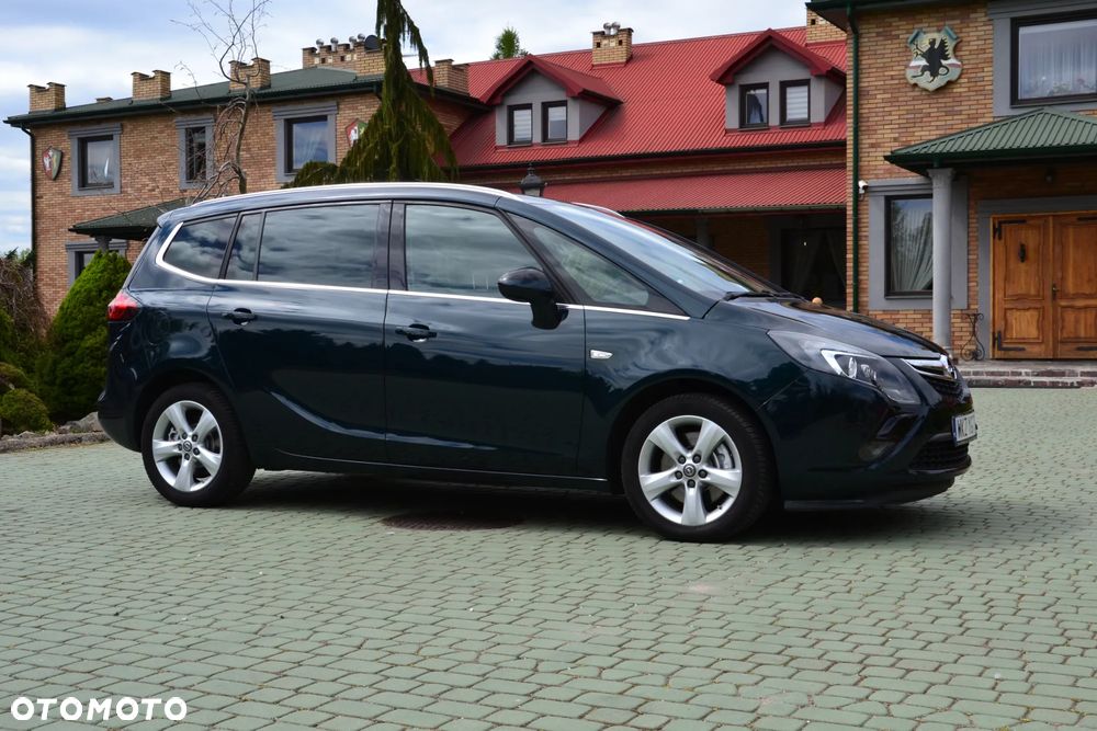 Opel Zafira Tourer 1.6 SIDI Turbo Innovation - 3