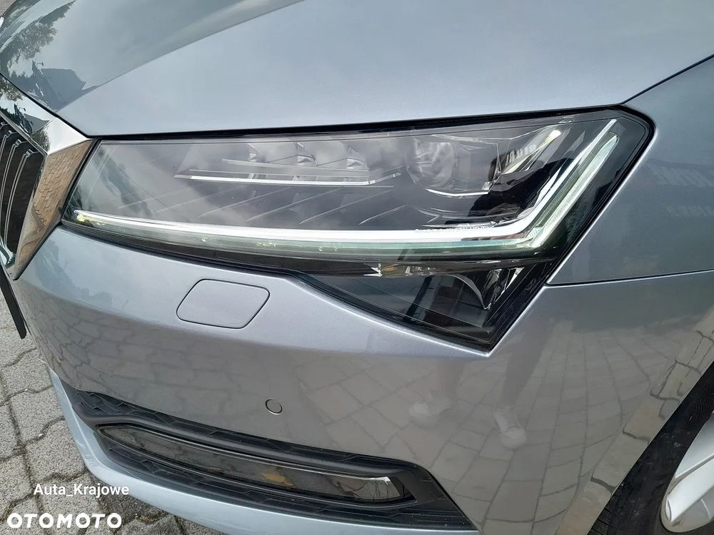 Skoda Superb 2.0 TDI SCR 4x4 Ambition DSG - 39