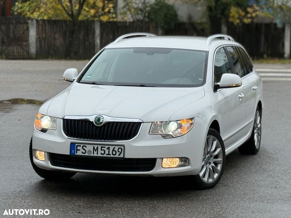 Skoda Superb 2.0 TDI DSG Elegance - 2