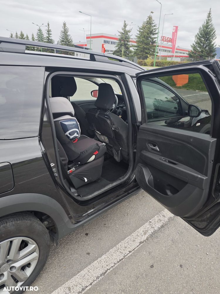 Dacia Jogger TCe 110 Expression - 4