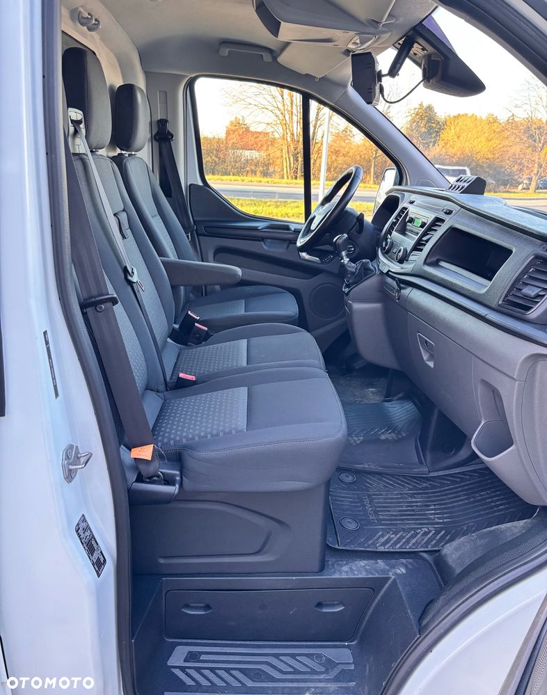 Ford Transit Custom - 22