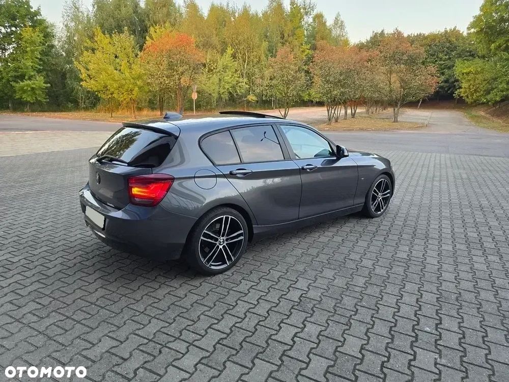 BMW Seria 1 118i Sport Line - 15