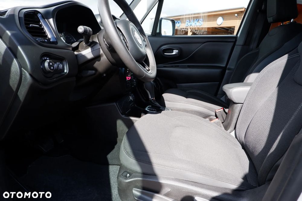 Jeep Renegade 1.3 T-GDI Automatik Longitude - 25