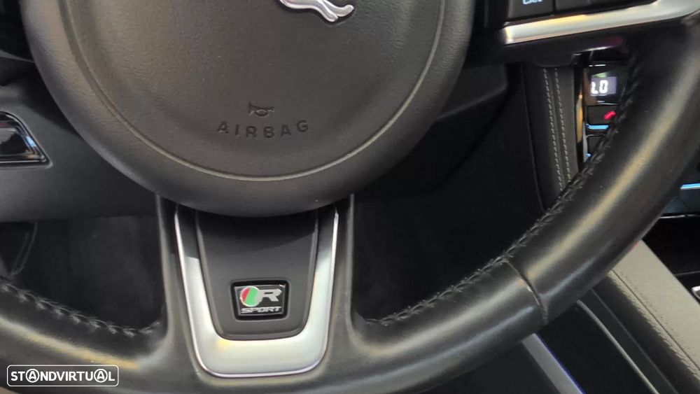 Jaguar F-Pace 2.0 i4D R-Sport AWD Aut. - 56