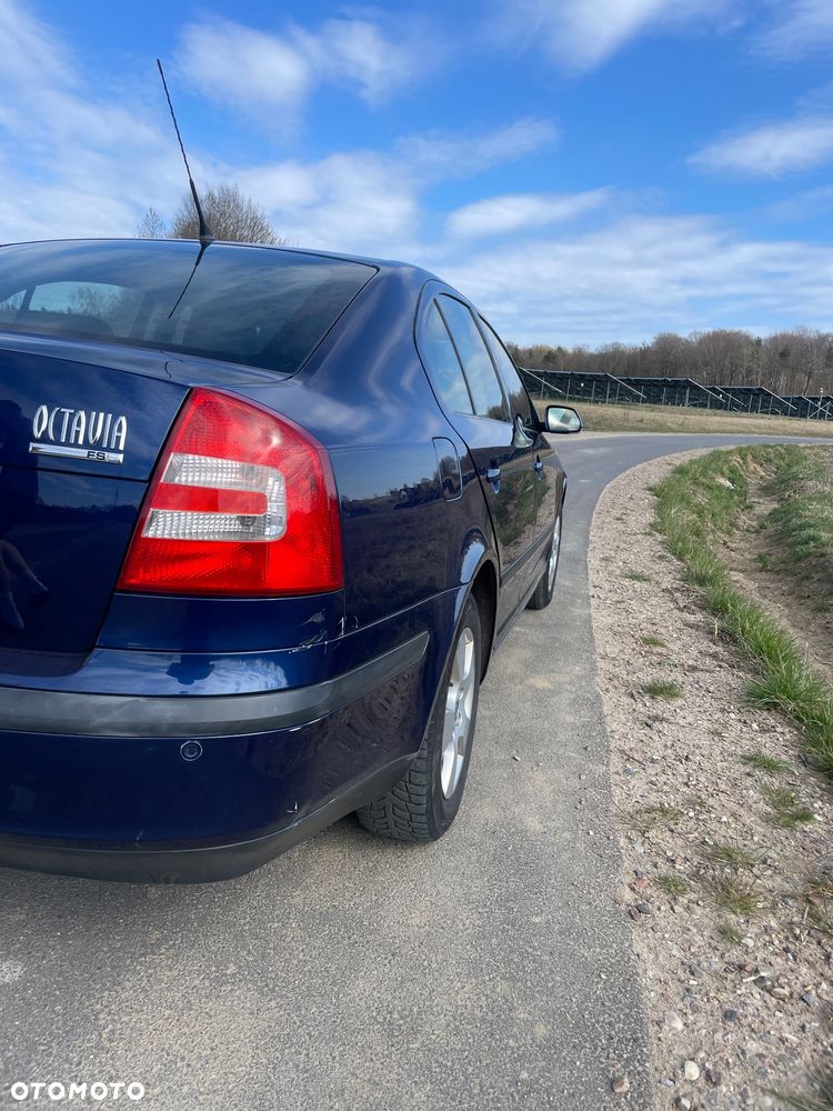 Skoda Octavia 2.0 FSI Elegance - 8