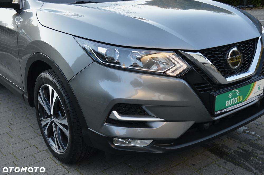 Nissan Qashqai 1.3 DIG-T DCT TEKNA - 12