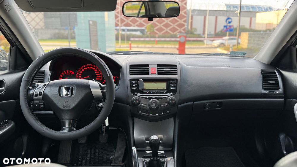 Honda Accord 2.0 i Comfort - 7