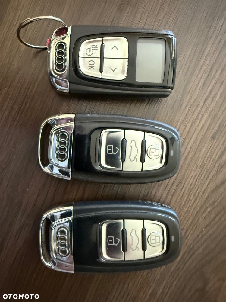 Audi A8 4.2 TDI DPF quattro tiptronic - 28