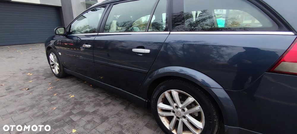 Opel Vectra 1.9 CDTI Cosmo ActiveSelect - 11
