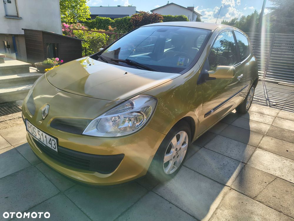 Renault Clio - 3