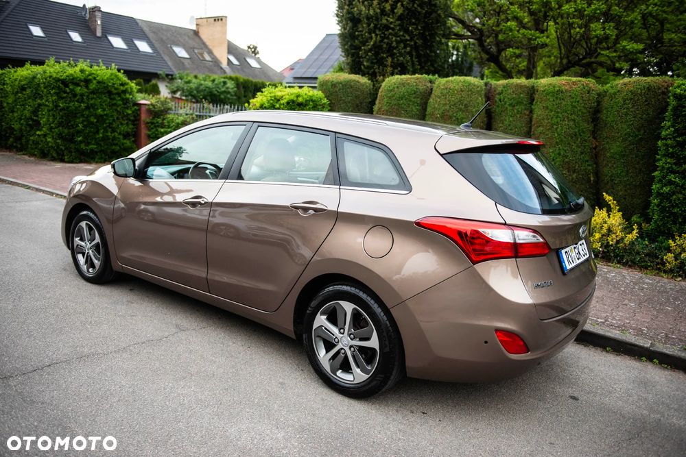Hyundai i30 1.6 Comfort - 5