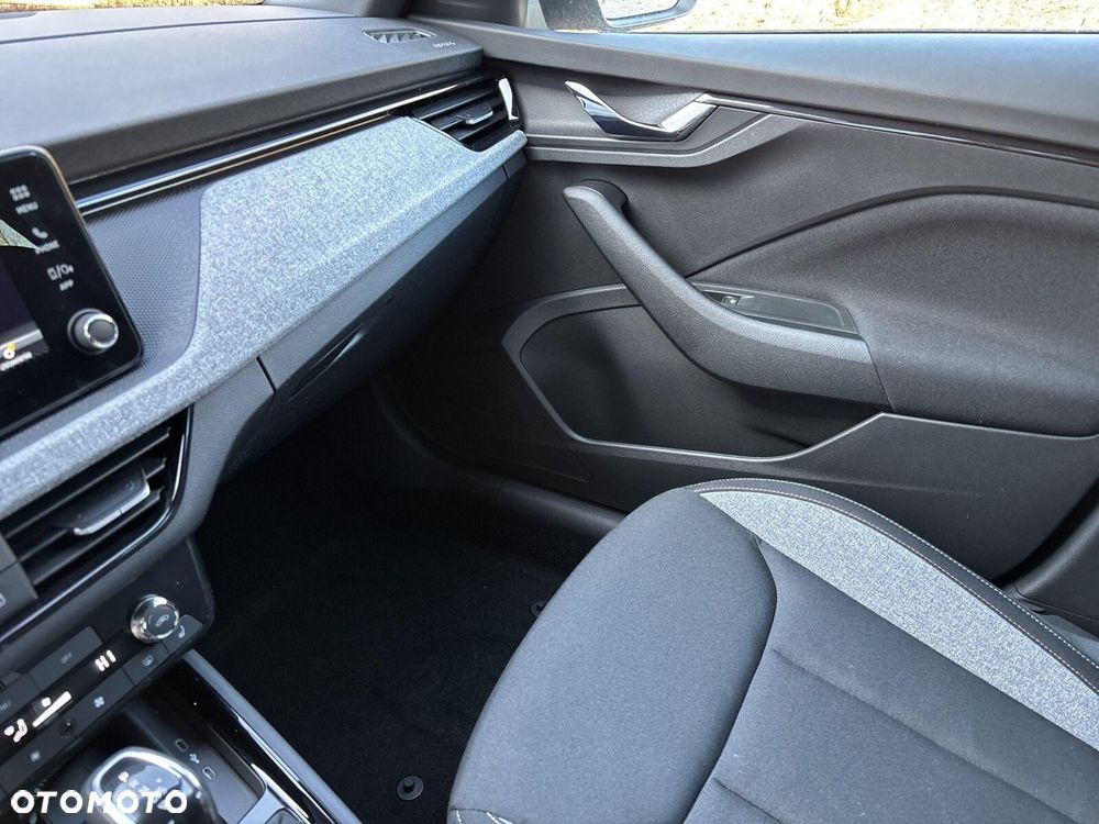 Skoda Kamiq 1.5 TSI Edition 130 DSG - 27