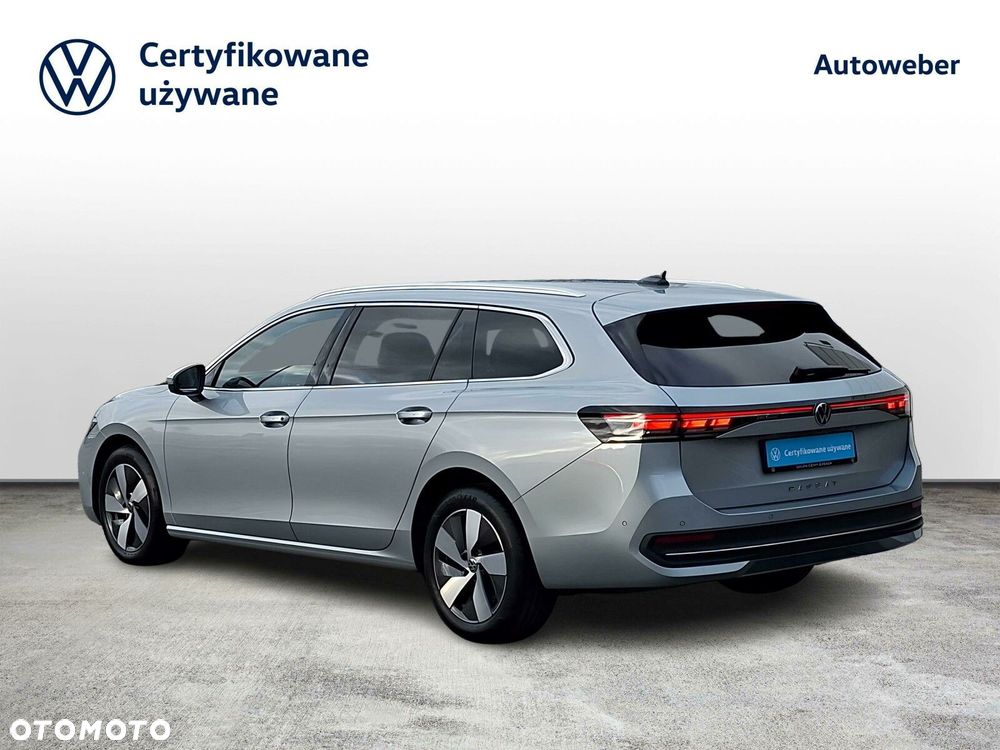 Volkswagen Passat - 3