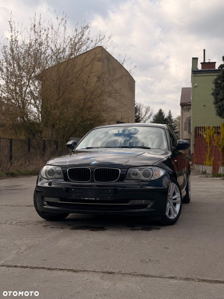 BMW Seria 1 116i - 1