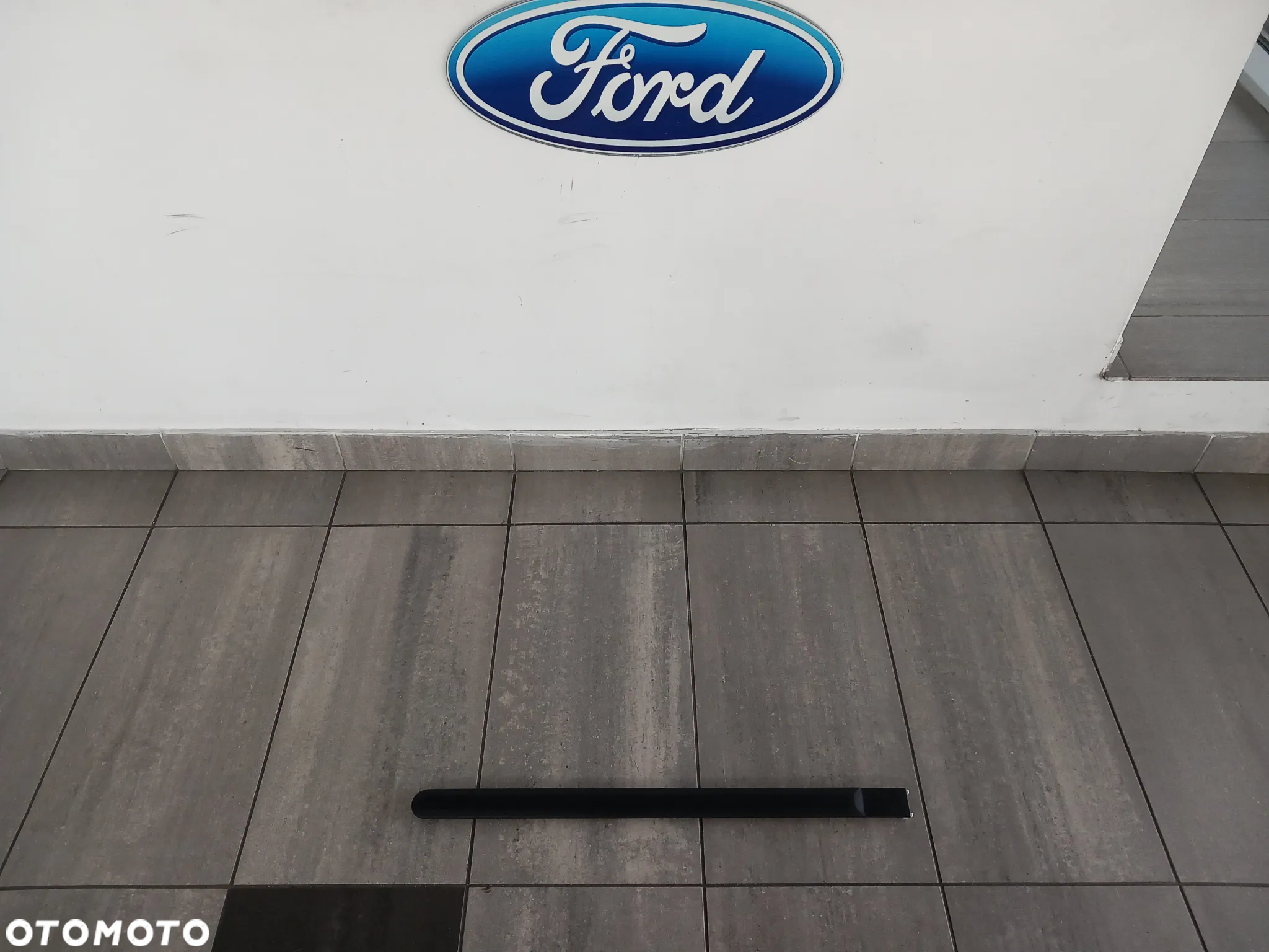 Listwa Ozdobna/Ochronna drzwi prawa Ford Fusion 2001-2012 1211128 - 2