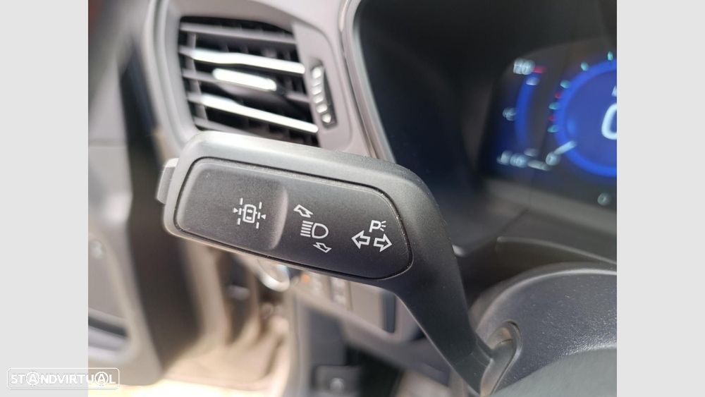 Ford Kuga 2.5 PHEV ST-Line X - 22