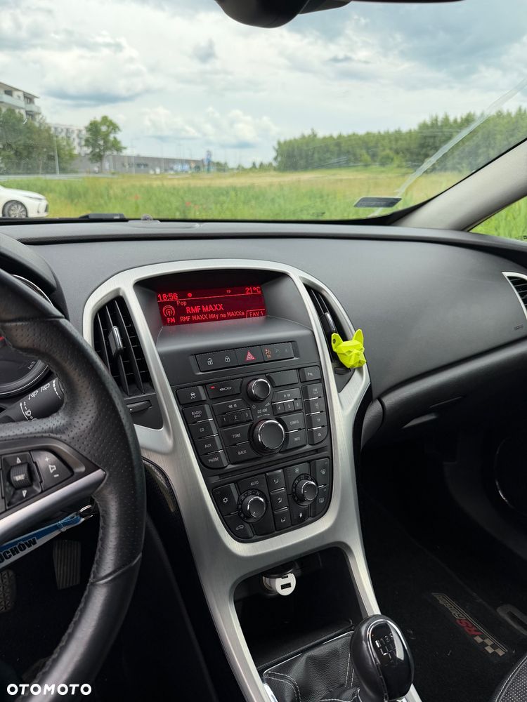 Opel Astra 1.4 T Sport - 6