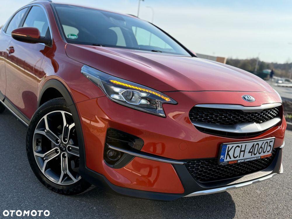 Kia XCeed 1.6 T-GDI L Business Line - 12