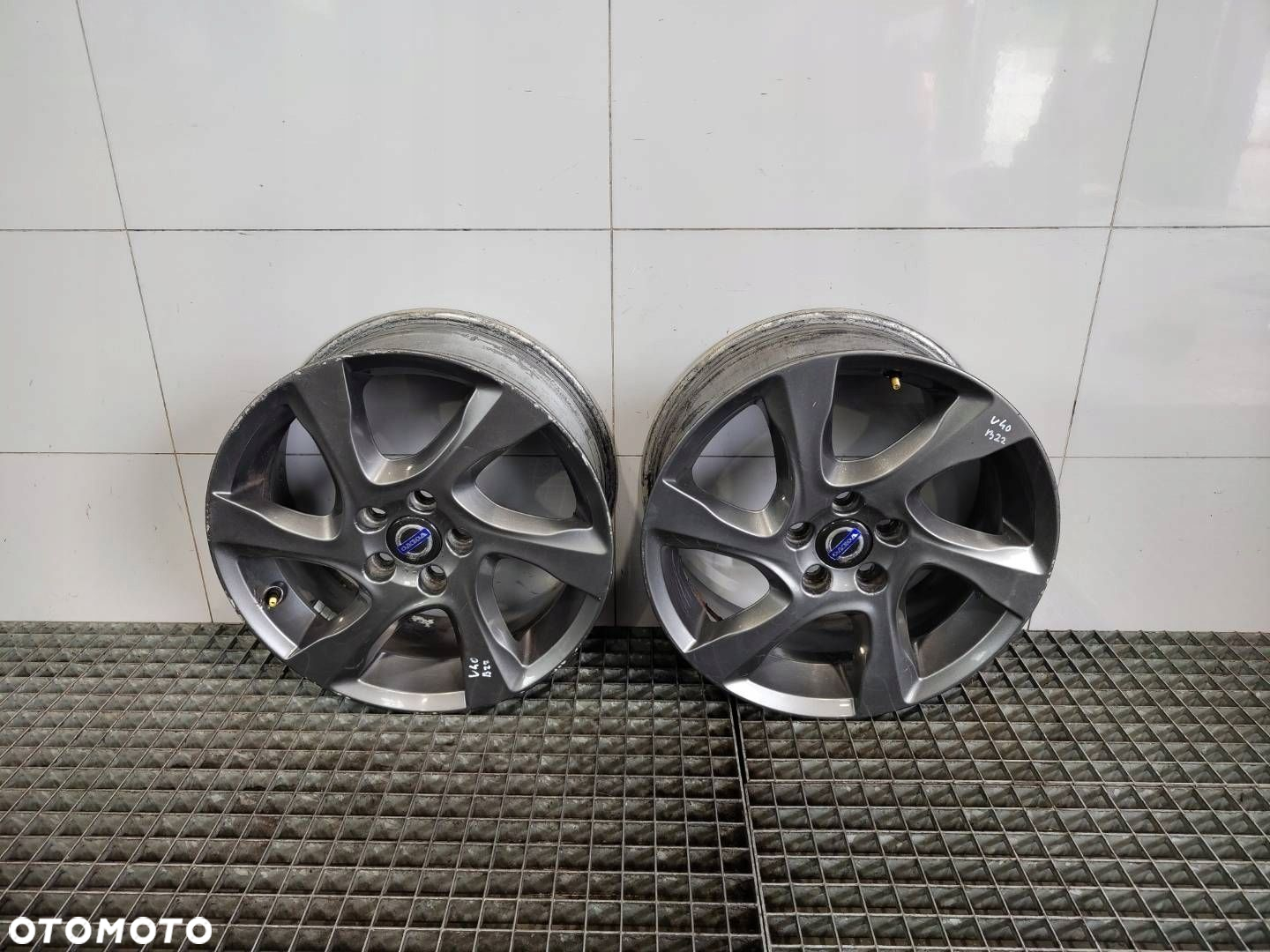 ALUFELGI FELGI KOŁA 5X108 R17 VOLVO V60 S60 V40 II 31400828 - 5