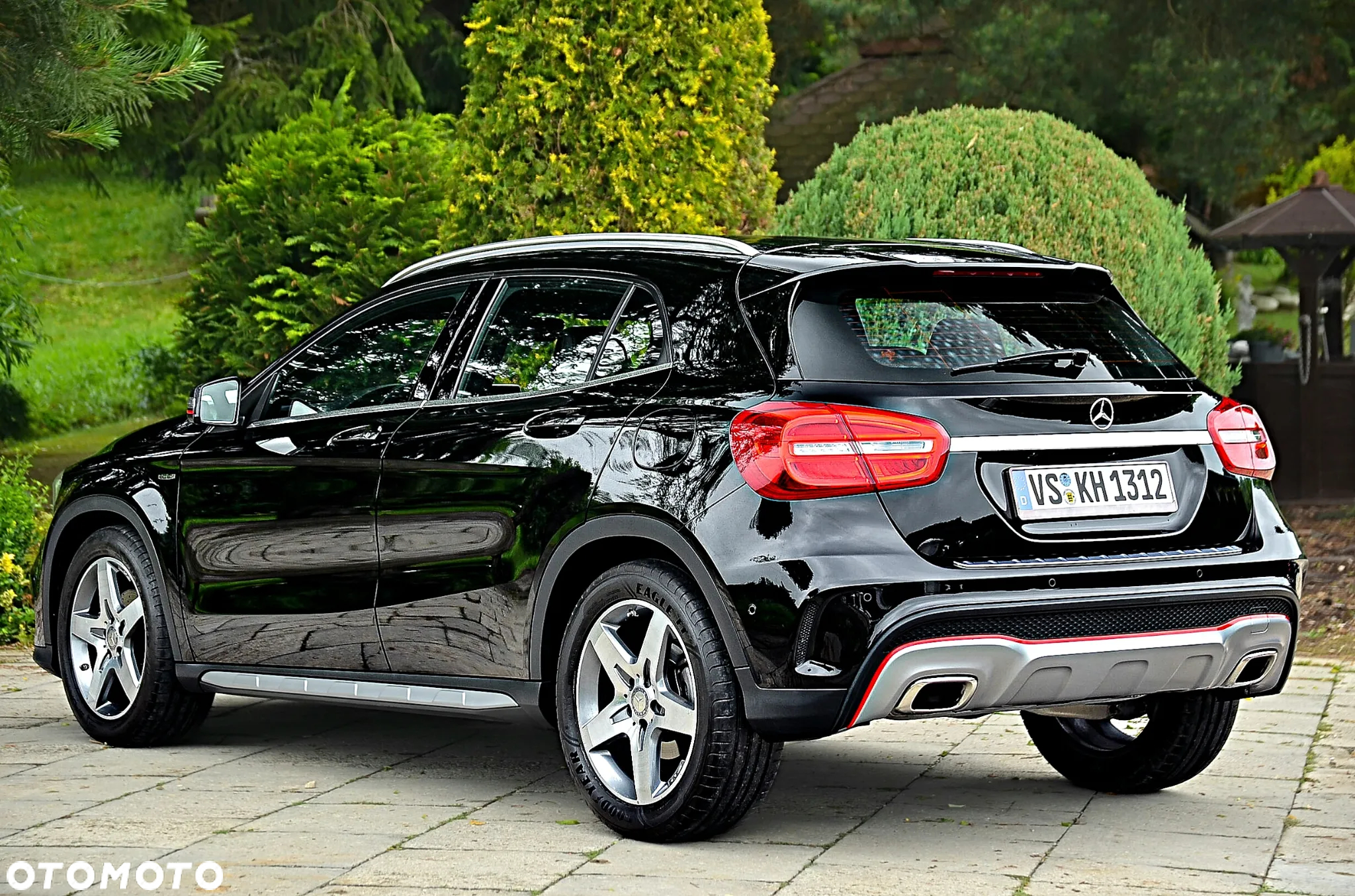 Mercedes-Benz GLA 180 7G-DCT AMG Line - 8
