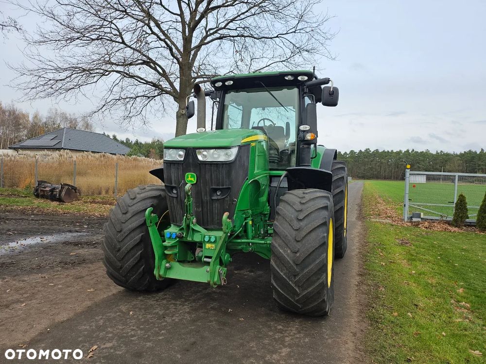 John Deere 7260R - 11