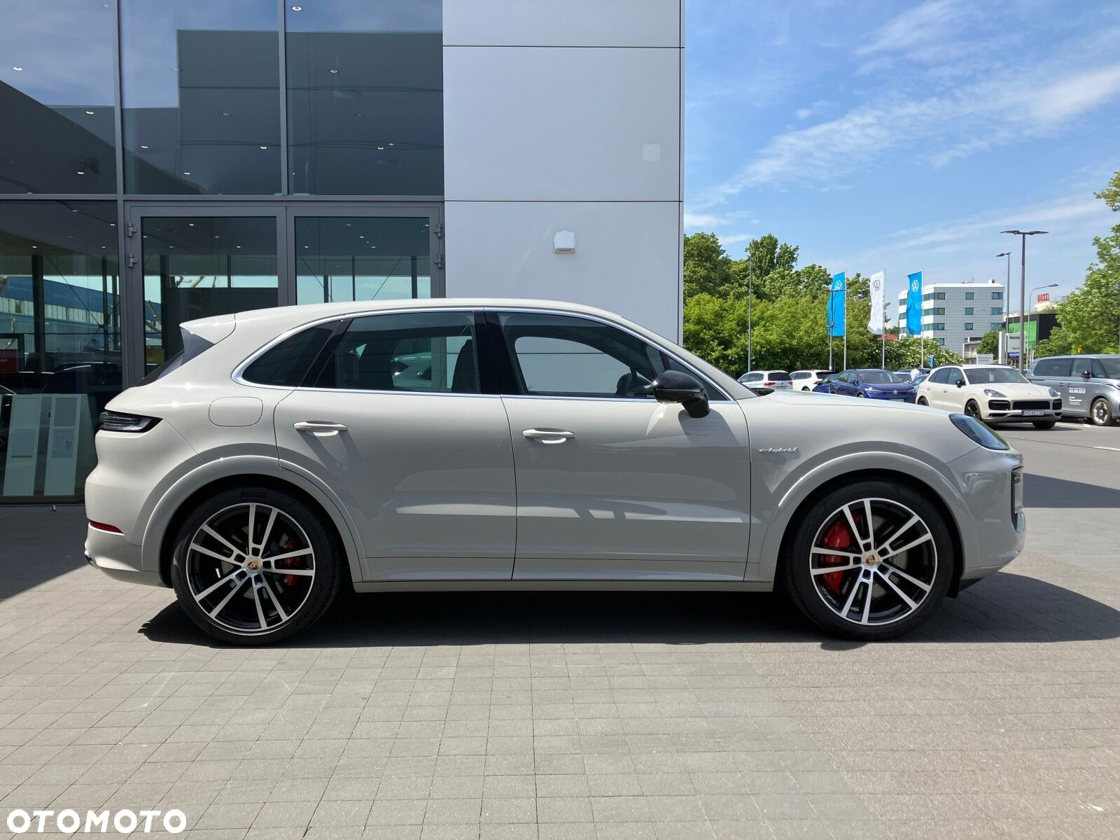 Porsche Cayenne - 4