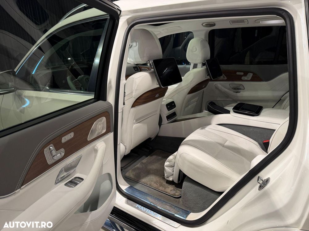 Mercedes-Benz GLS Maybach Mercedes-Maybach 600 MHEV 4MATIC - 32