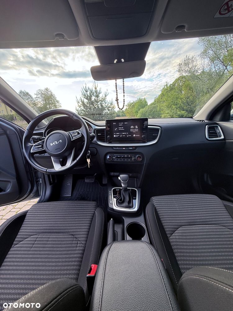 Kia XCeed - 12