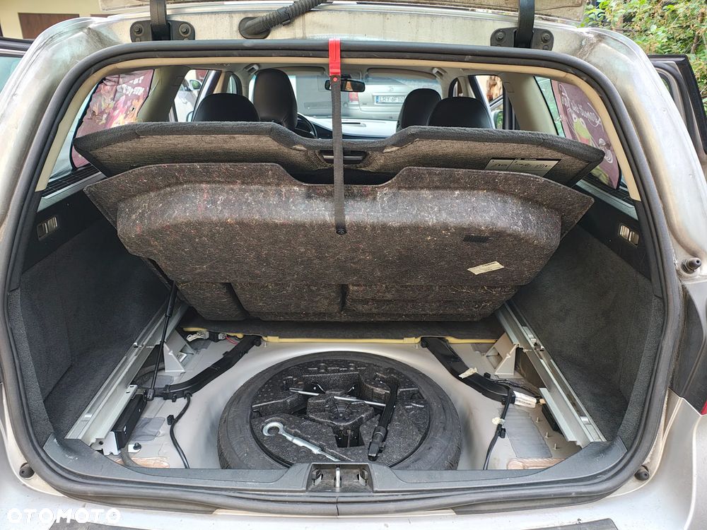 Volvo V70 2.0D Kinetic - 21