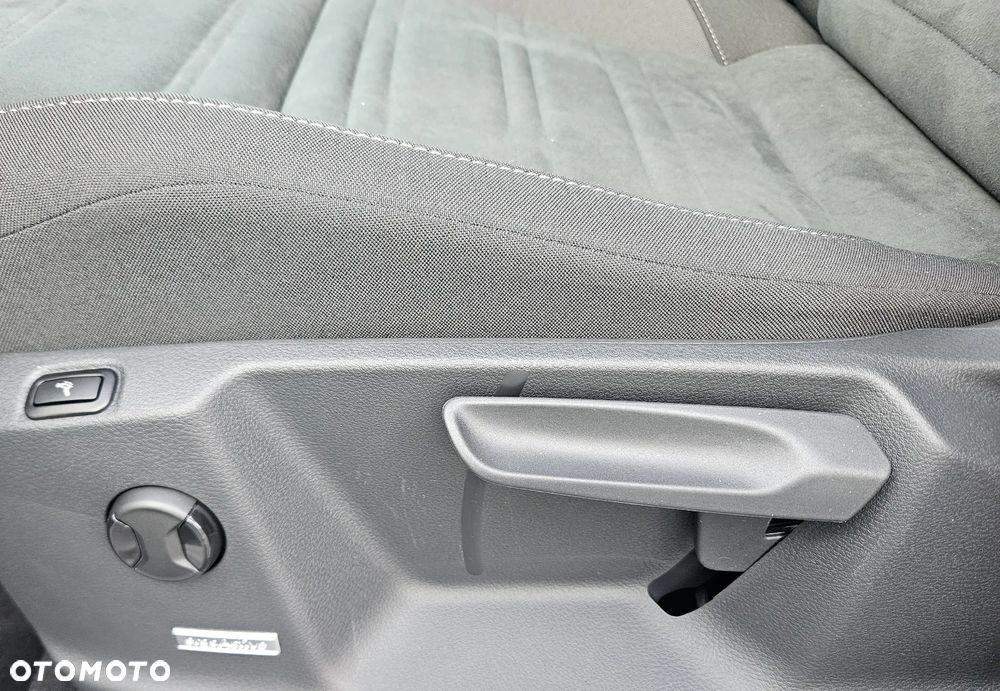 Volkswagen Touran 1.5 TSI EVO Highline DSG - 20