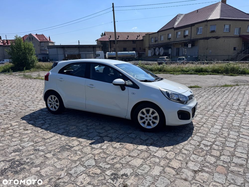 Kia Rio 1.2 Attract - 7
