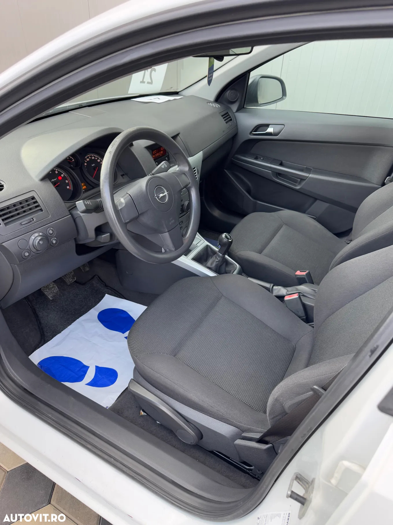 Opel Astra 1.4i Elegance - 11