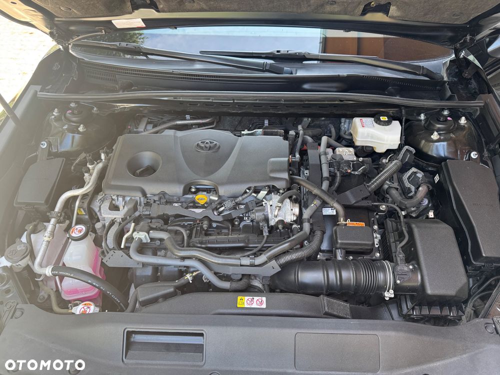 Toyota Camry 2.5 Hybrid Comfort CVT - 36