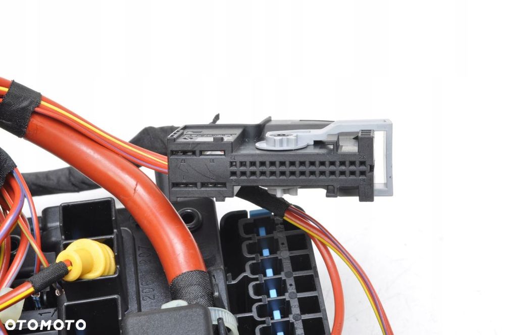 BMW F40 1.5 SKRZYNKA BEZPIECZNIKÓW 5A323C8 - 9