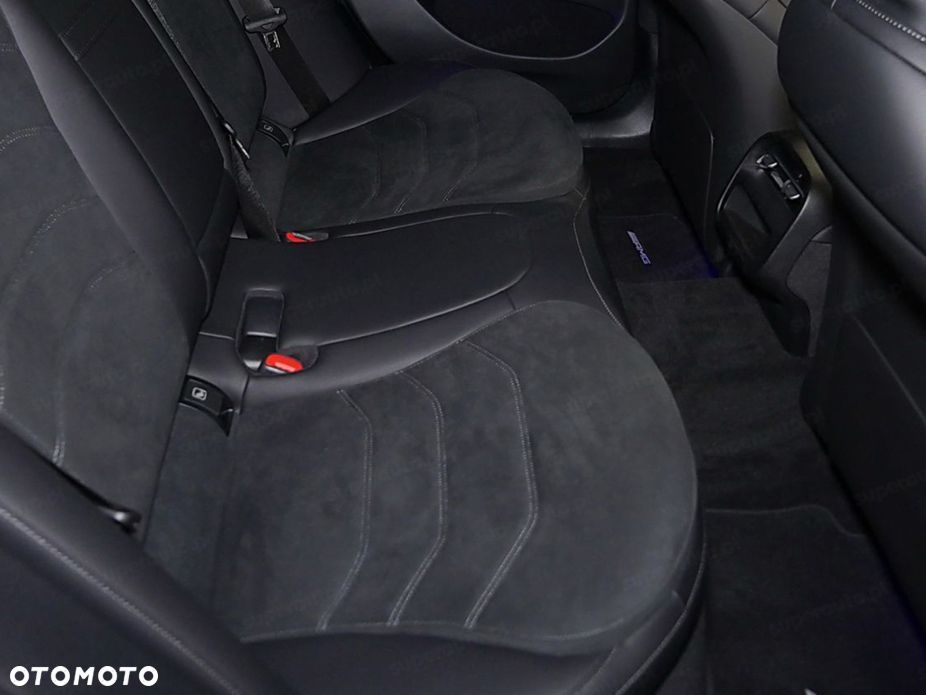 Mercedes-Benz Klasa E - 15