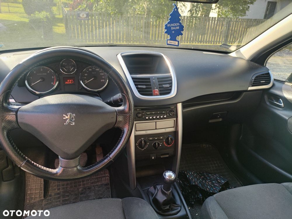 Peugeot 207 - 5