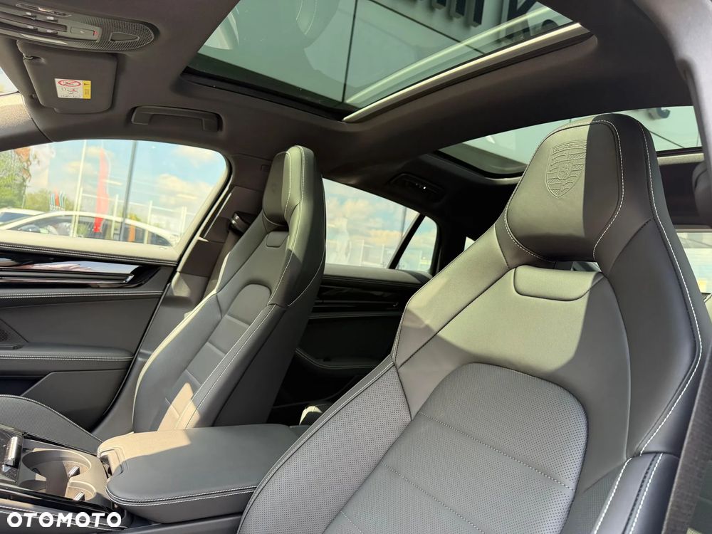 Porsche Panamera 4S E-Hybrid - 29
