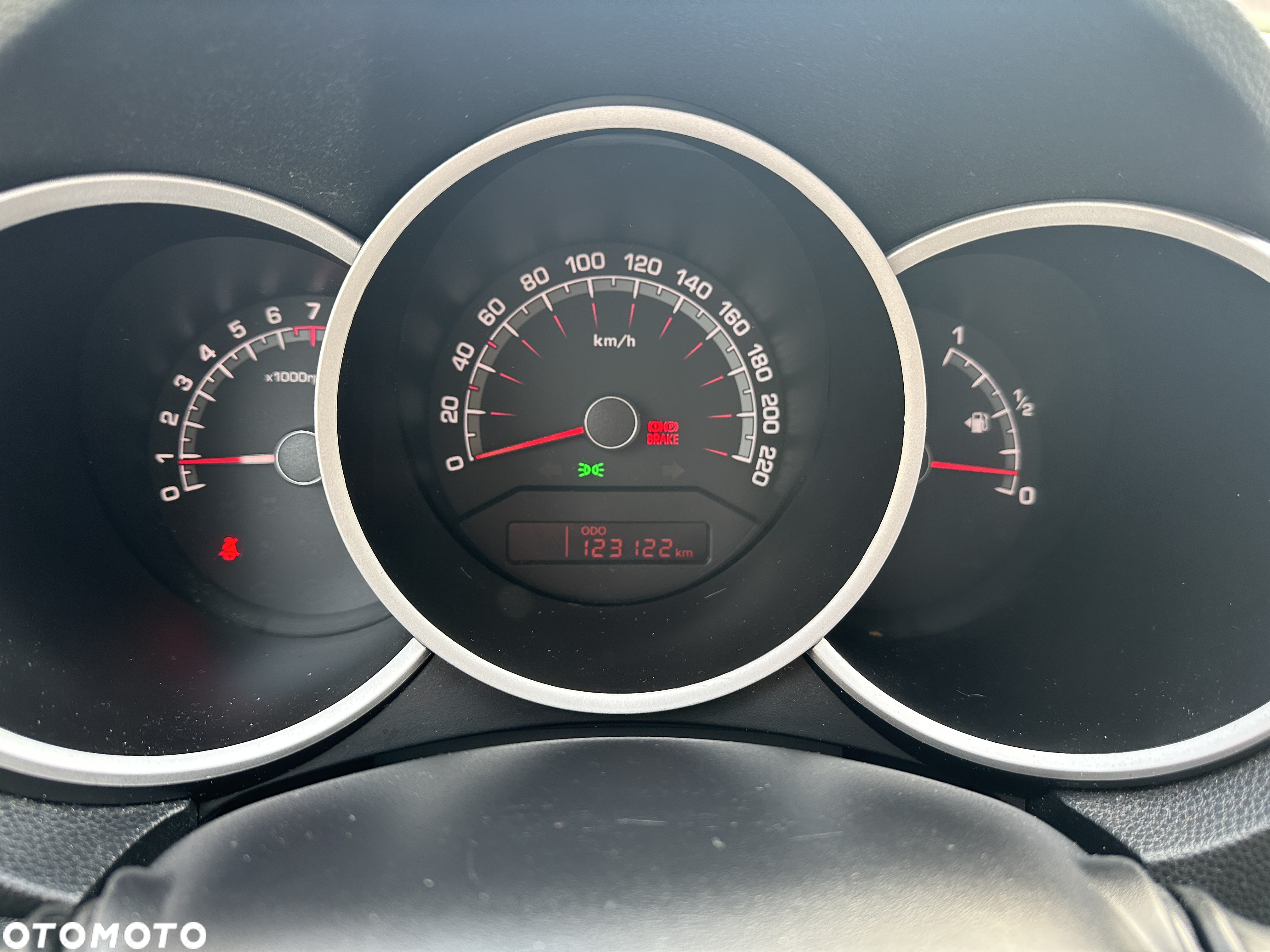 Kia Venga 1.4 M - 11