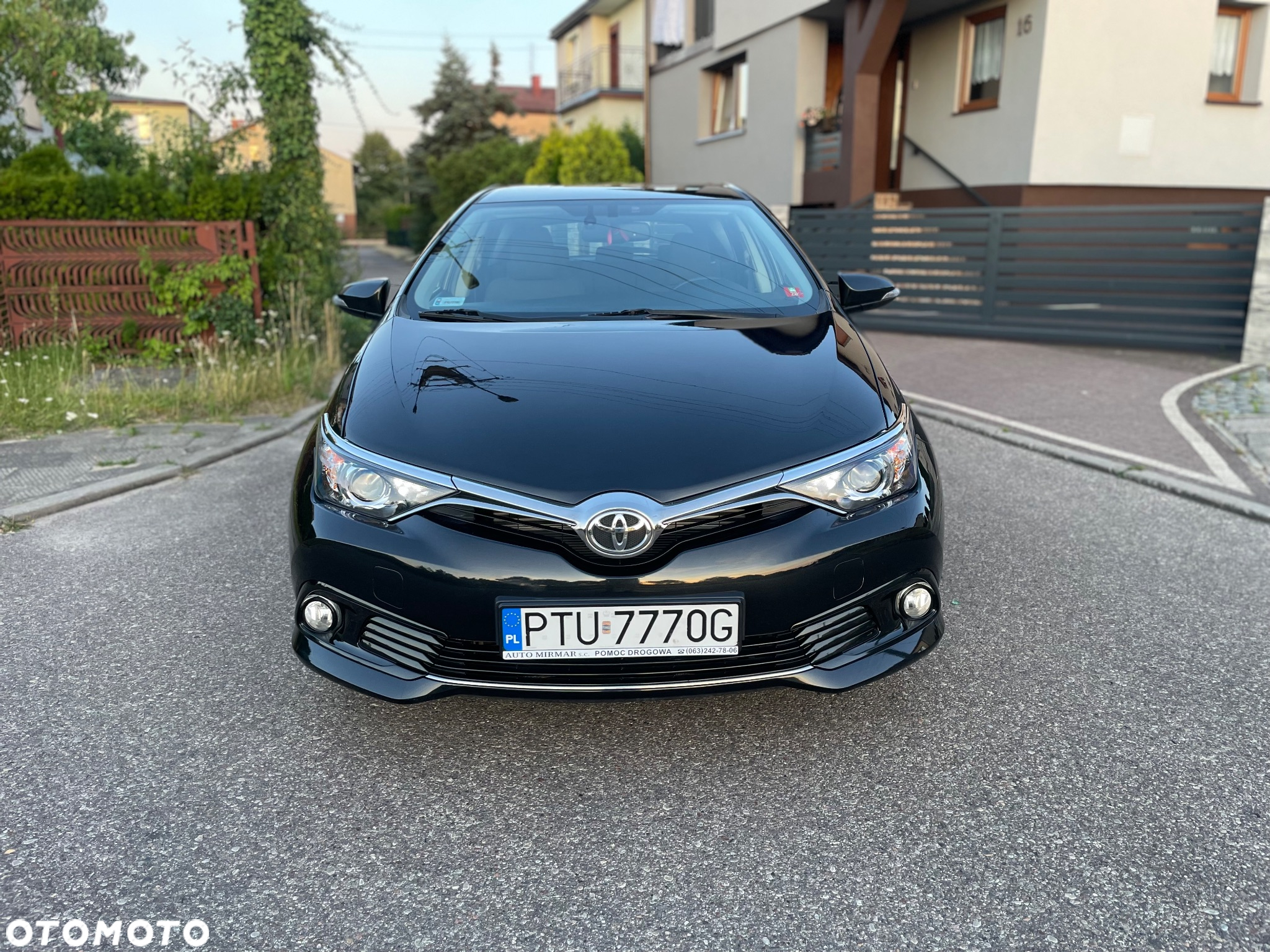 Toyota Auris - 2