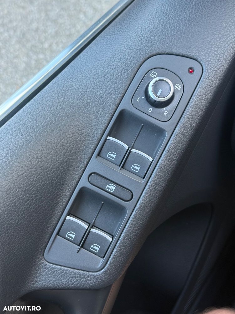 Volkswagen Tiguan - 26