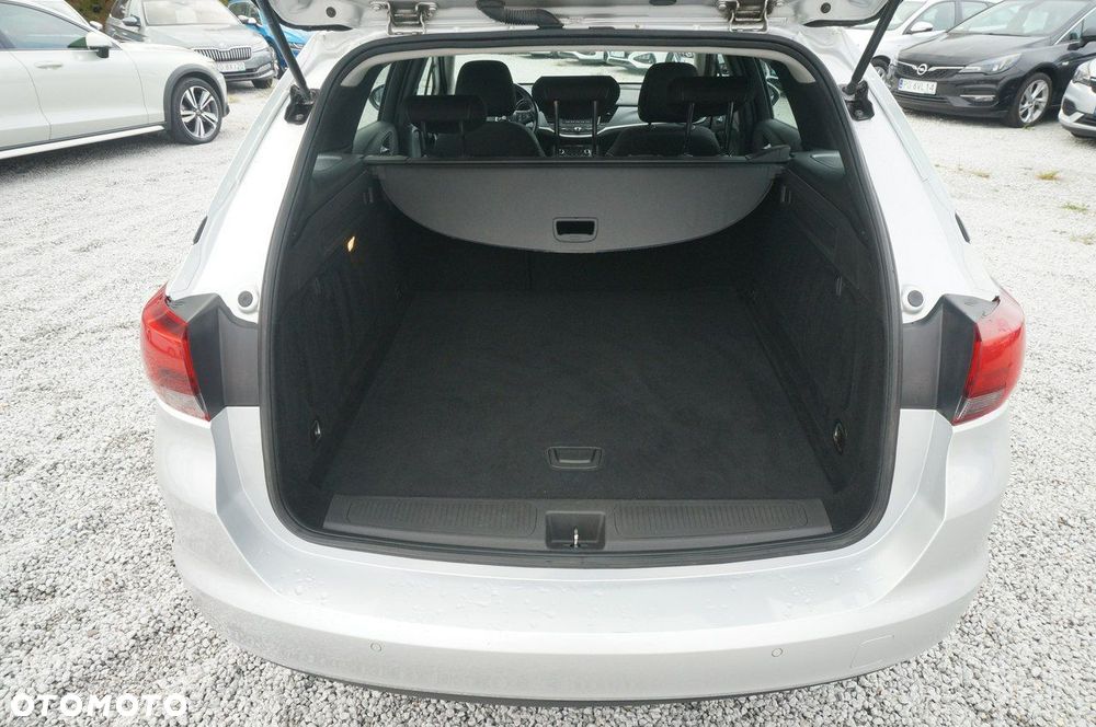 Opel Astra - 32
