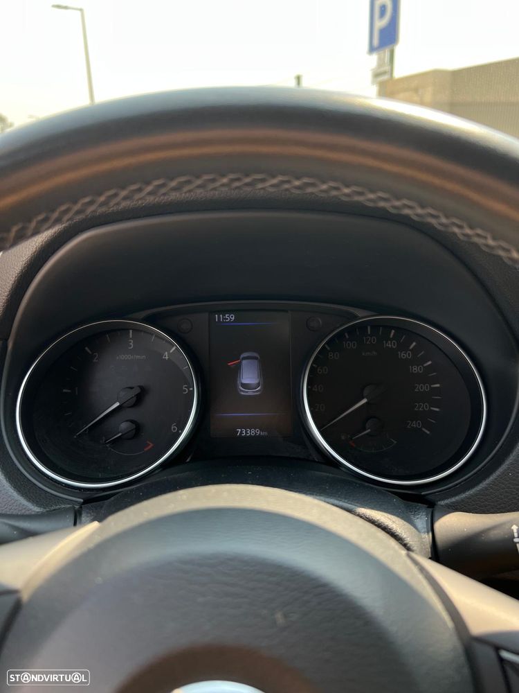 Nissan Qashqai 1.5 dCi N-Connecta DCT - 24